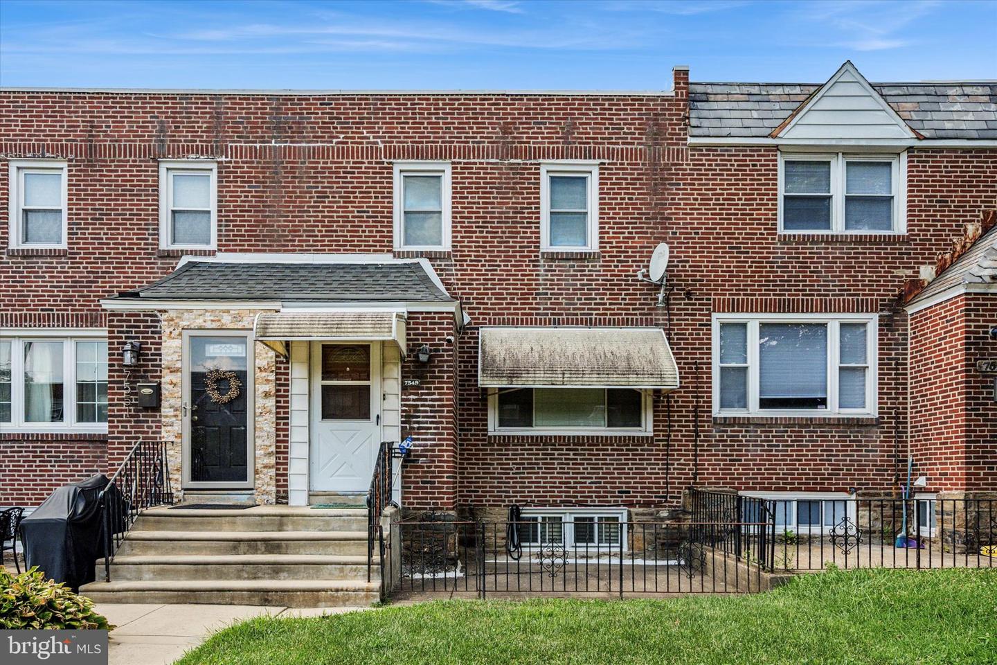 7549 Woodcrest