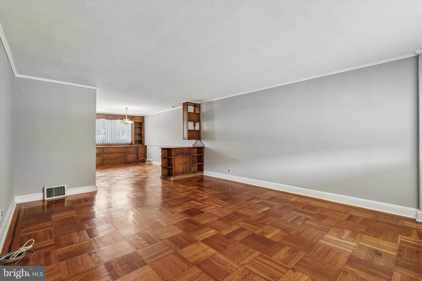 7549 Woodcrest