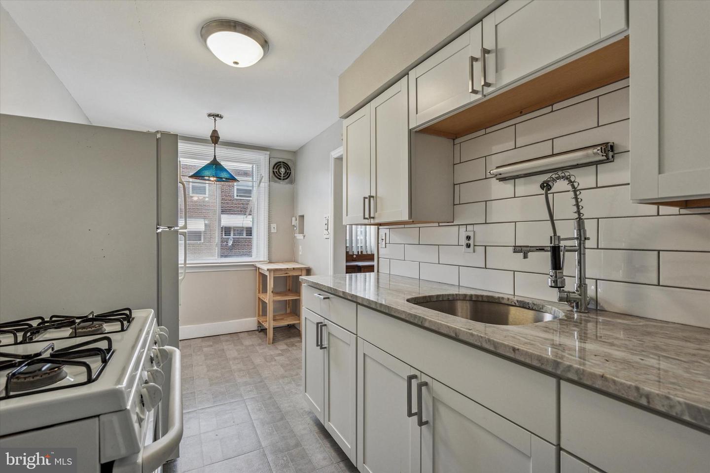 7549 Woodcrest