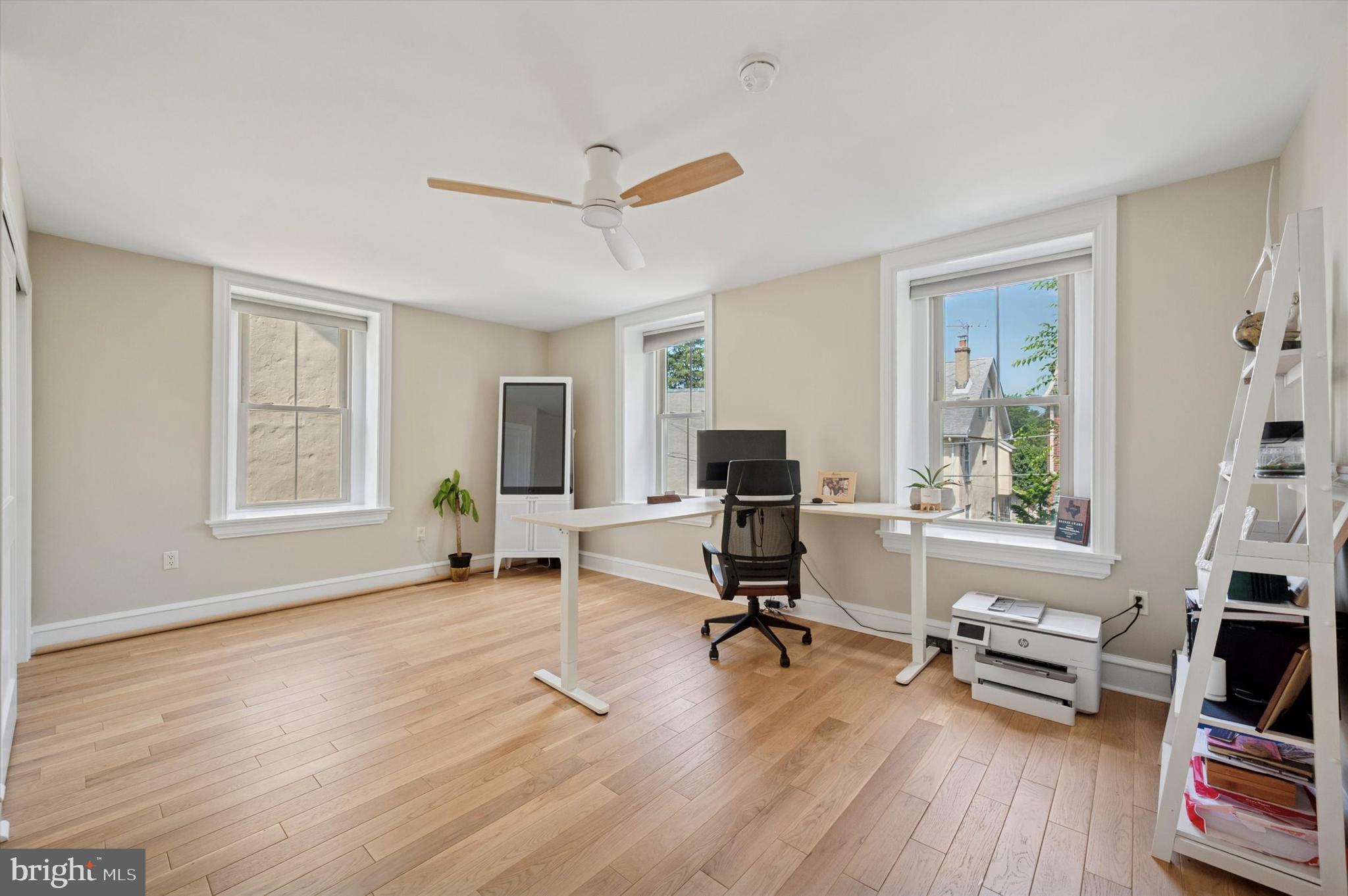 234 E BENEZET STREET