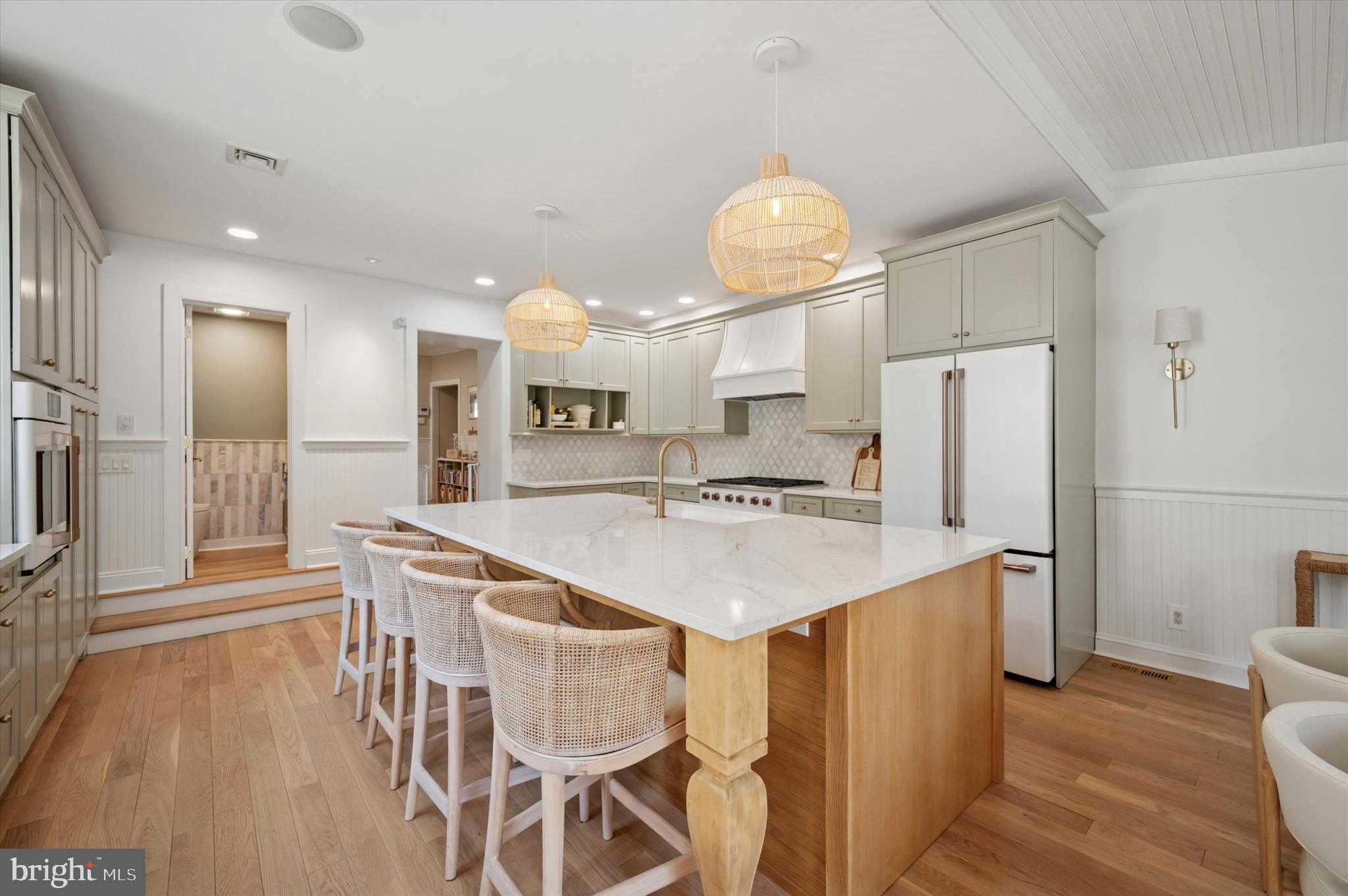 234 E BENEZET STREET