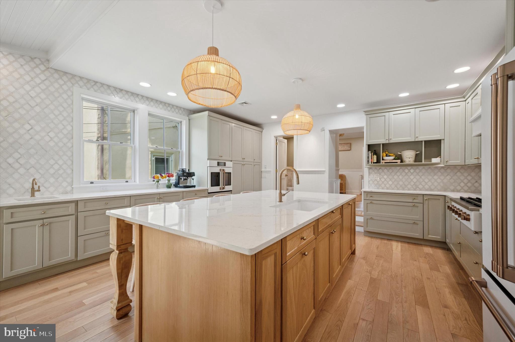 234 E BENEZET STREET