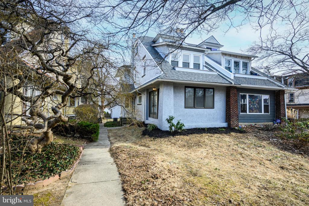 338 E MOUNT AIRY AVENUE