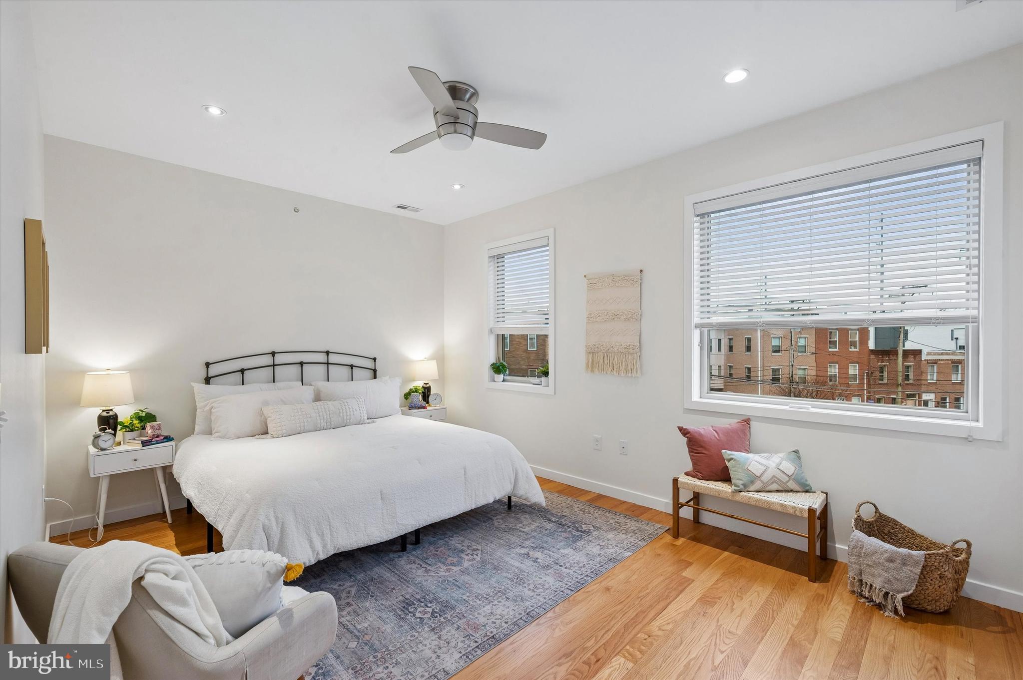 2555 CARPENTER STREET E