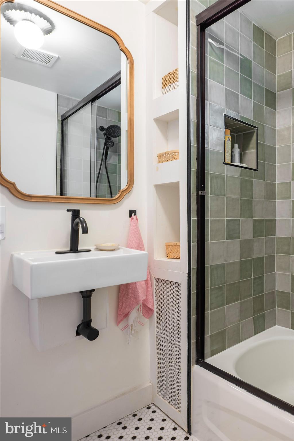 6626 MUSGRAVE STREET