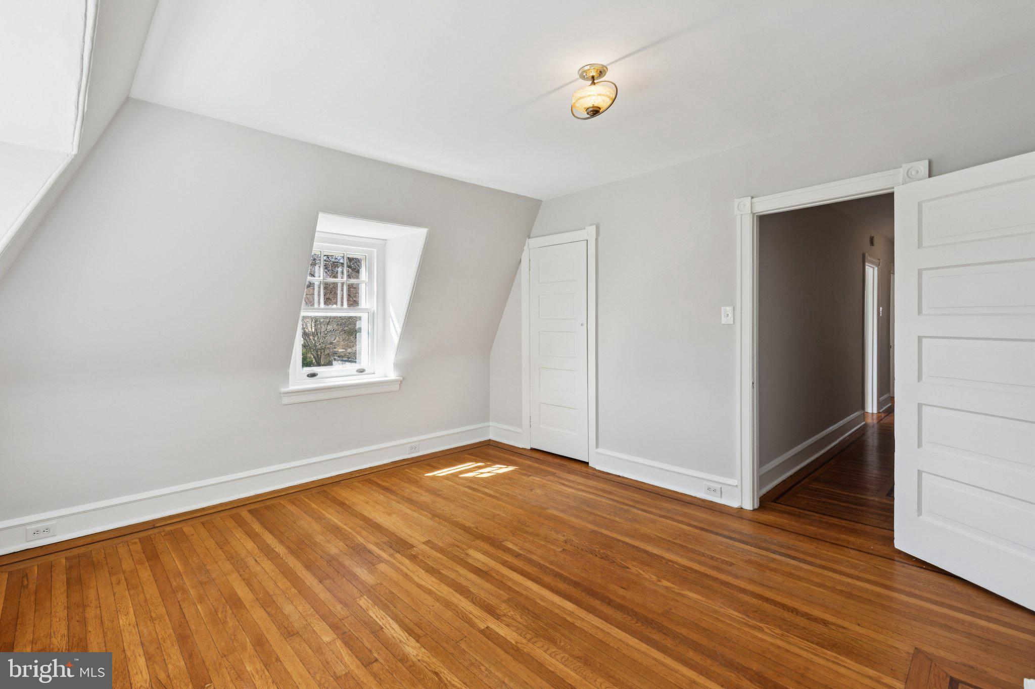 515 CARPENTER LANE