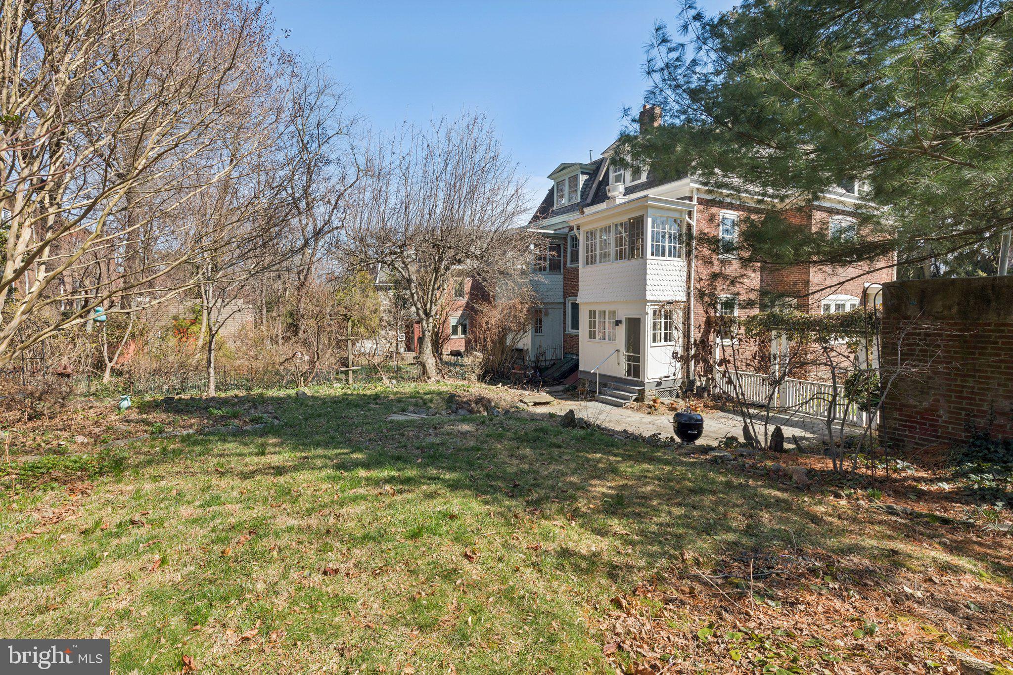 515 CARPENTER LANE