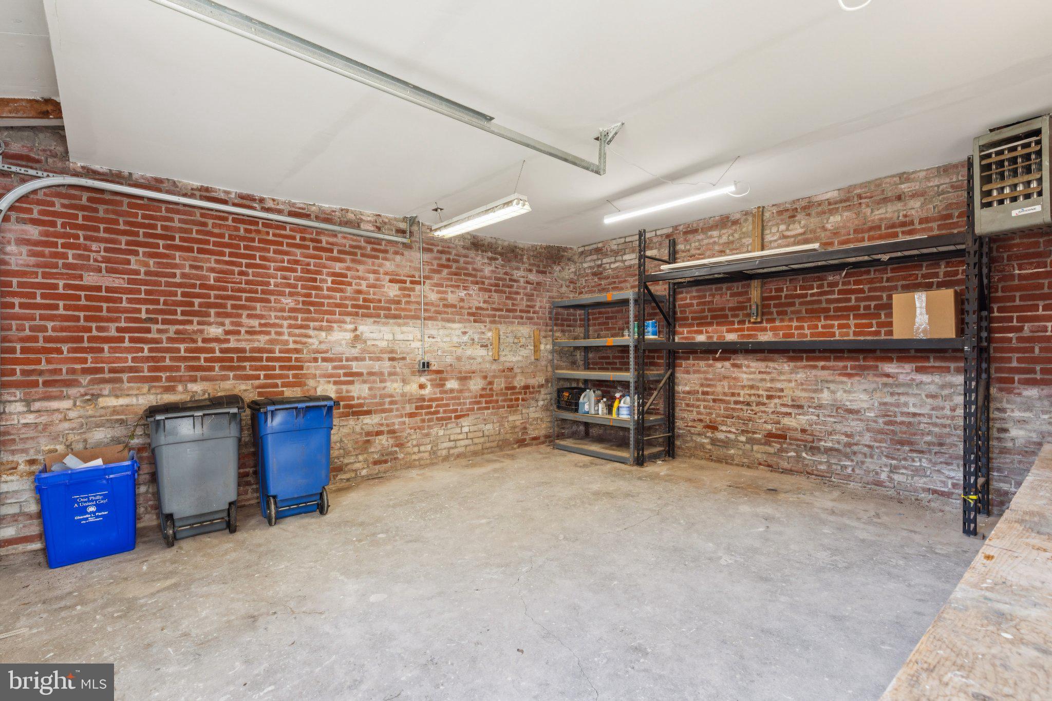 515 CARPENTER LANE