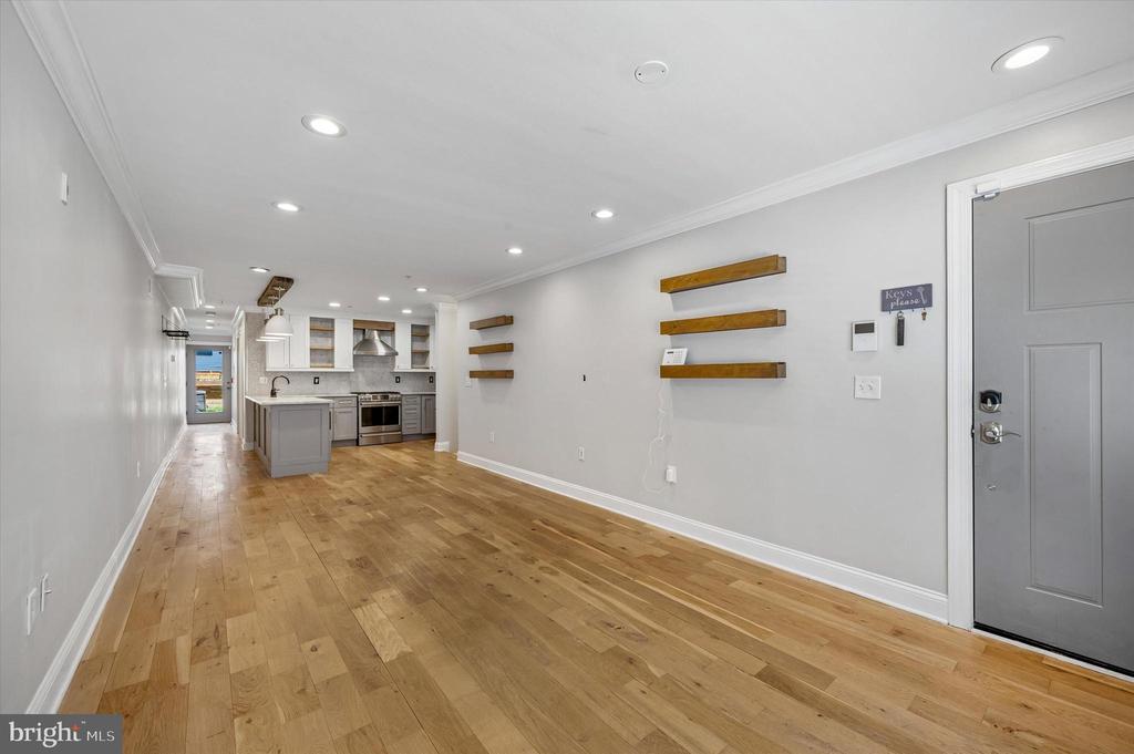 753 N UBER STREET 1