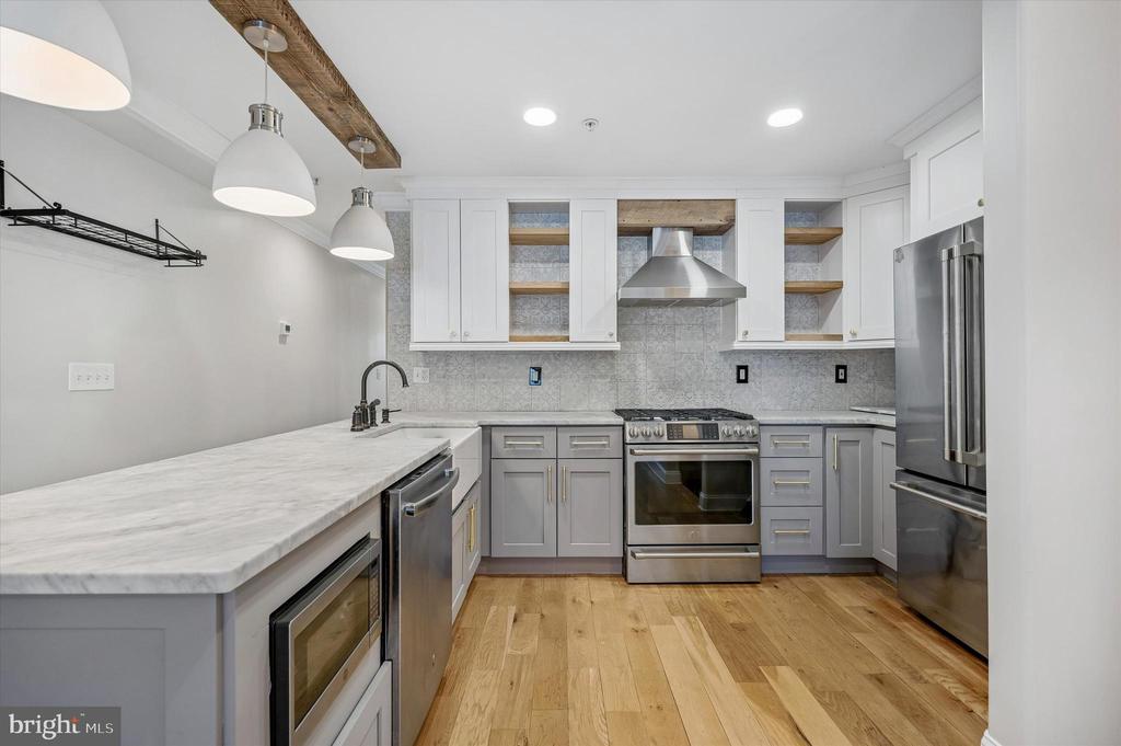 753 N UBER STREET 1