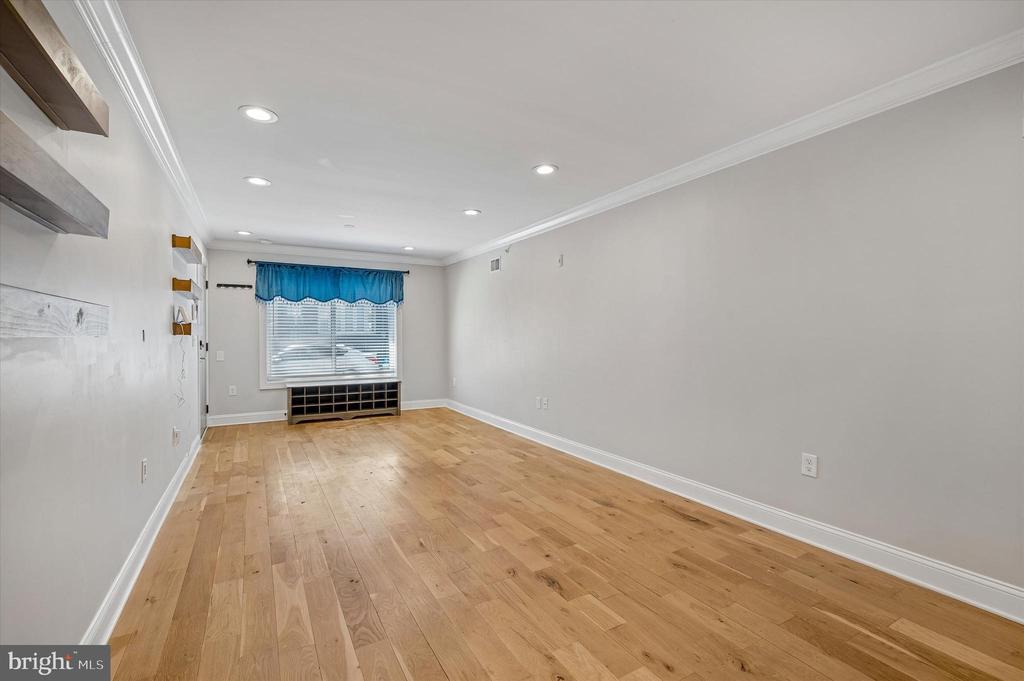 753 N UBER STREET 1