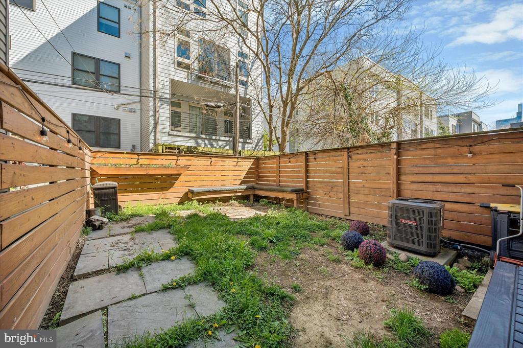 753 N UBER STREET 1