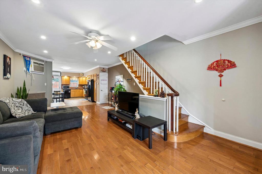 2530 S 11TH STREET