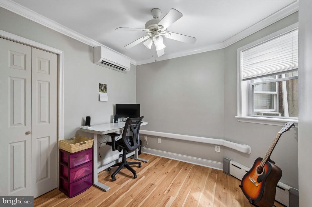 2530 S 11TH STREET