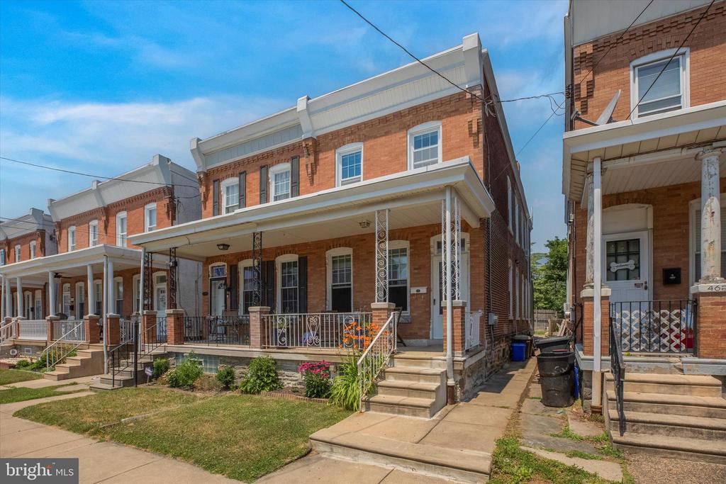 460 MARTIN STREET