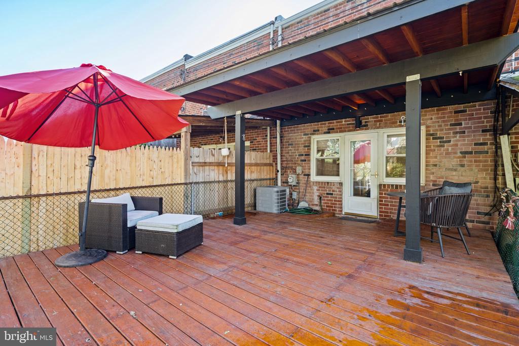 231 SUMAC STREET