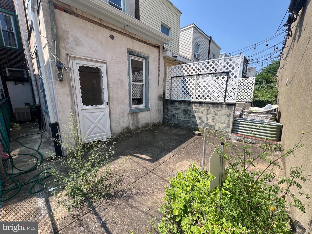 821 WILDER STREET
