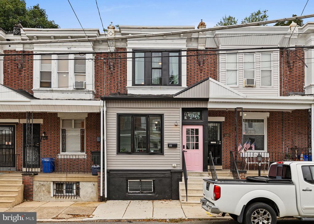 133 E HORTTER STREET