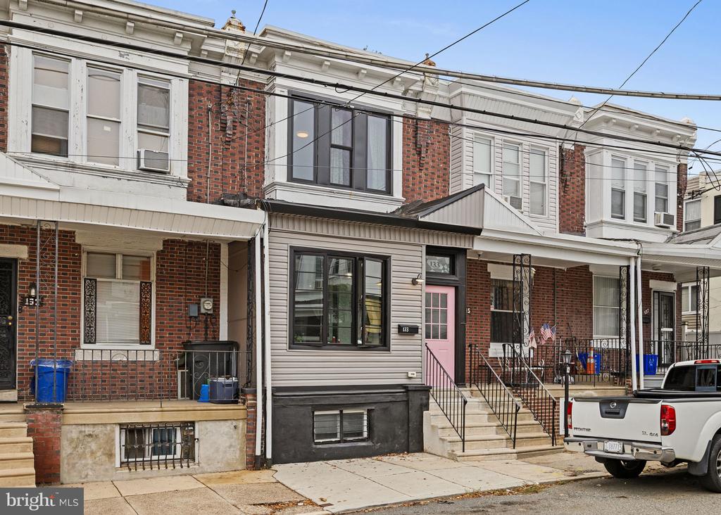133 E HORTTER STREET