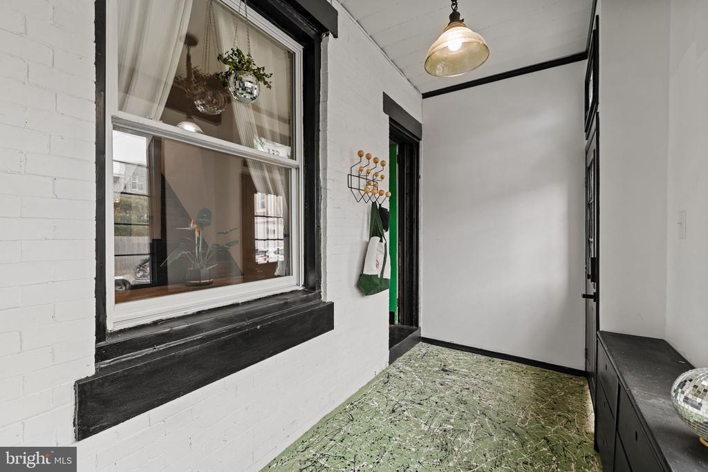 133 E HORTTER STREET