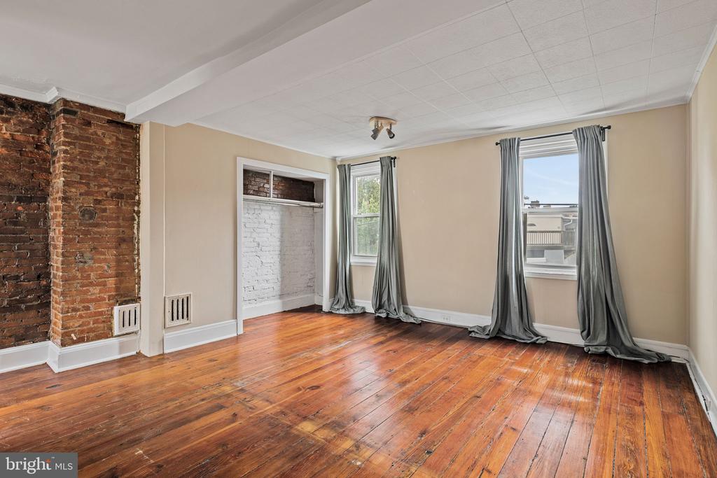 440 N 38TH STREET