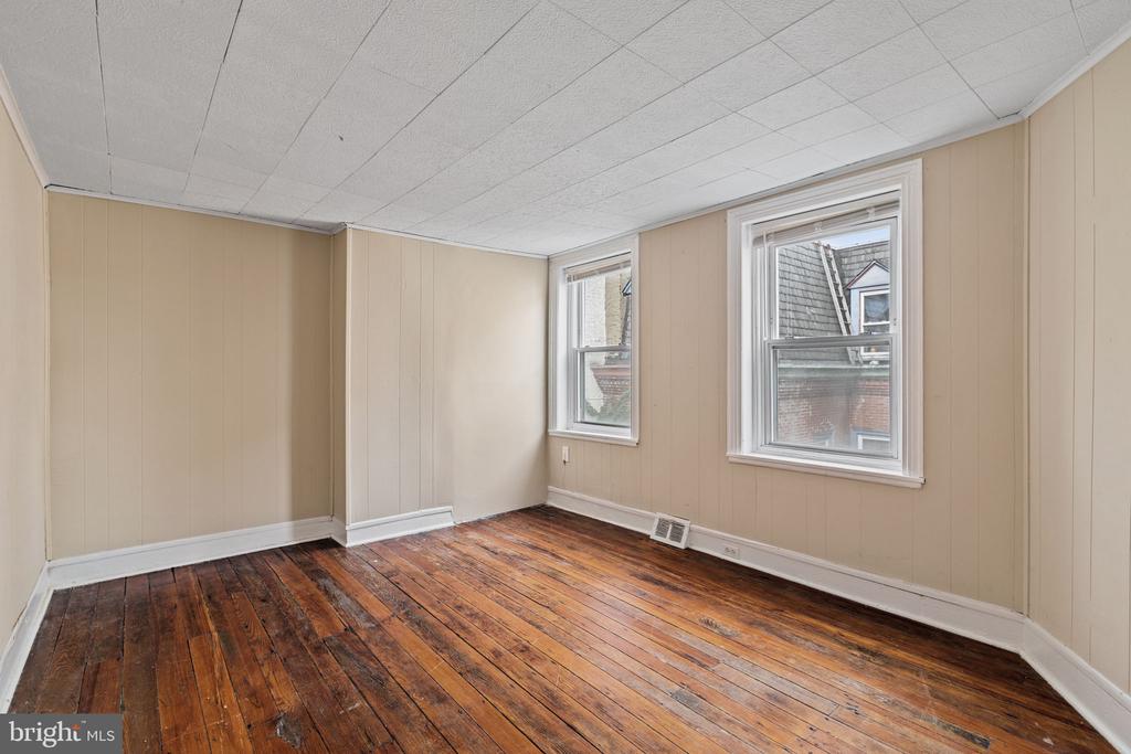 440 N 38TH STREET