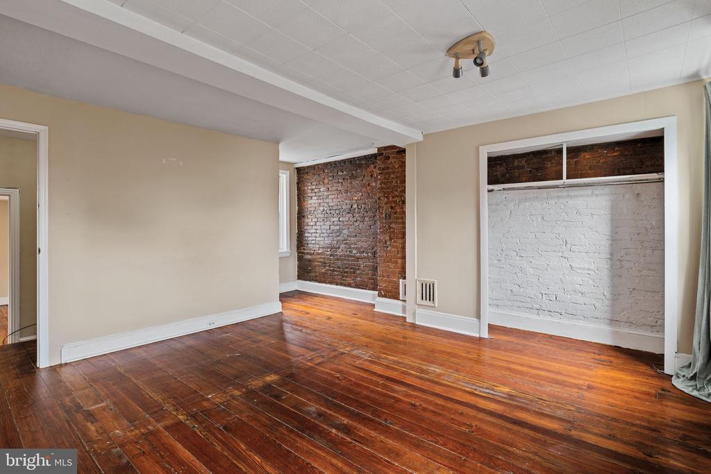 440 N 38TH STREET