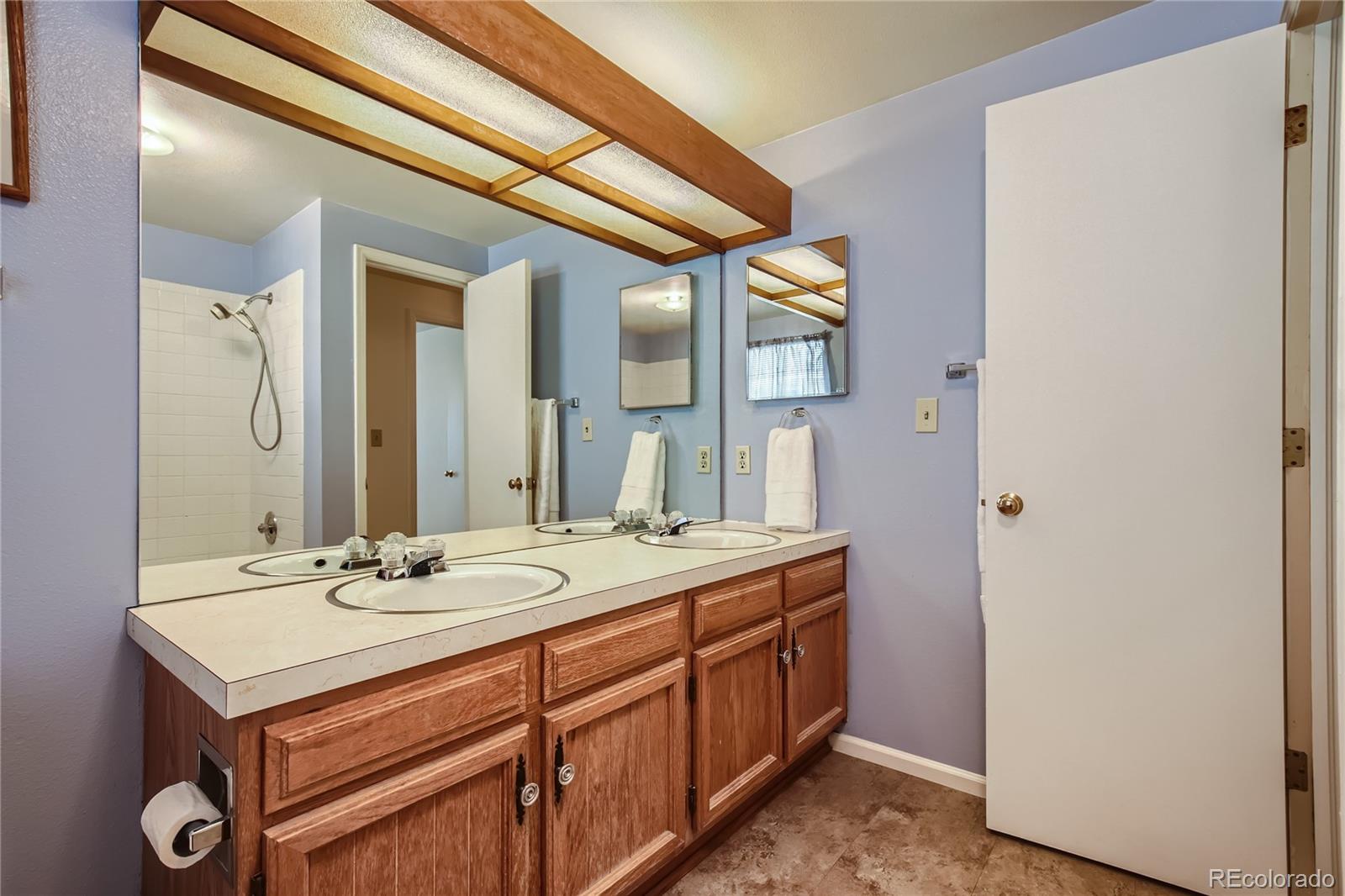 8935 W Prentice Avenue