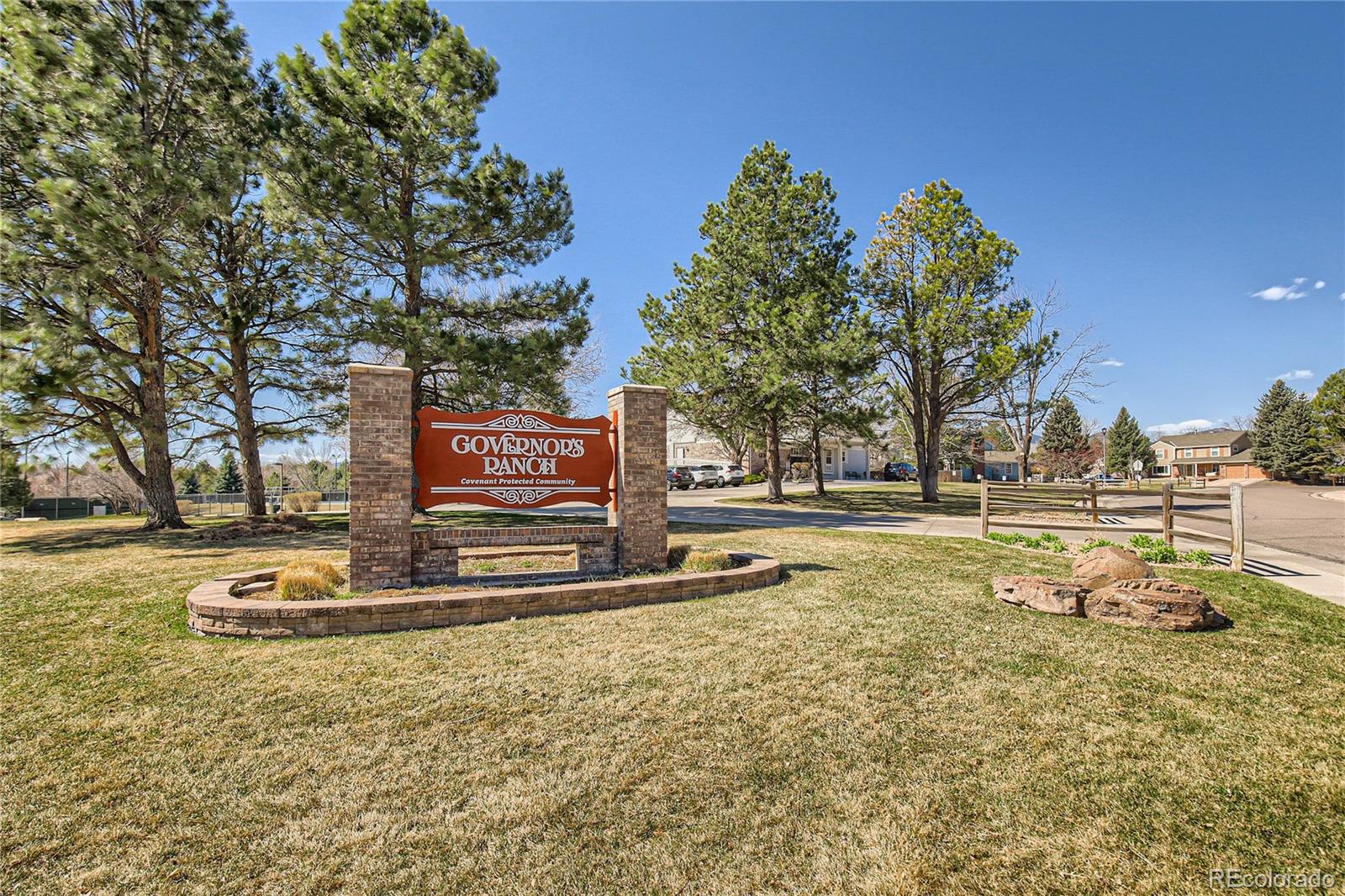 8935 W Prentice Avenue