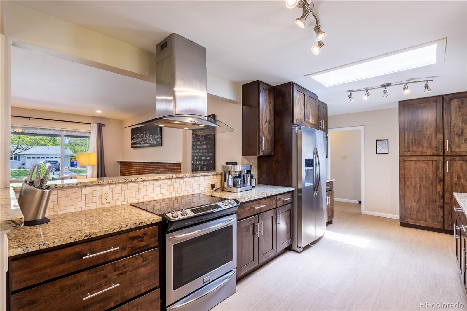 428 W Valleyview Avenue