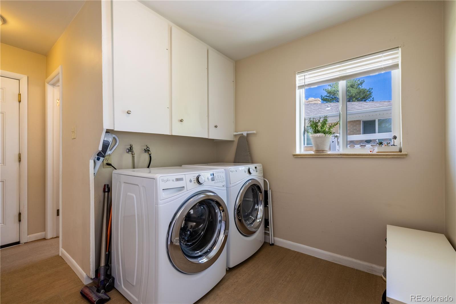 428 W Valleyview Avenue