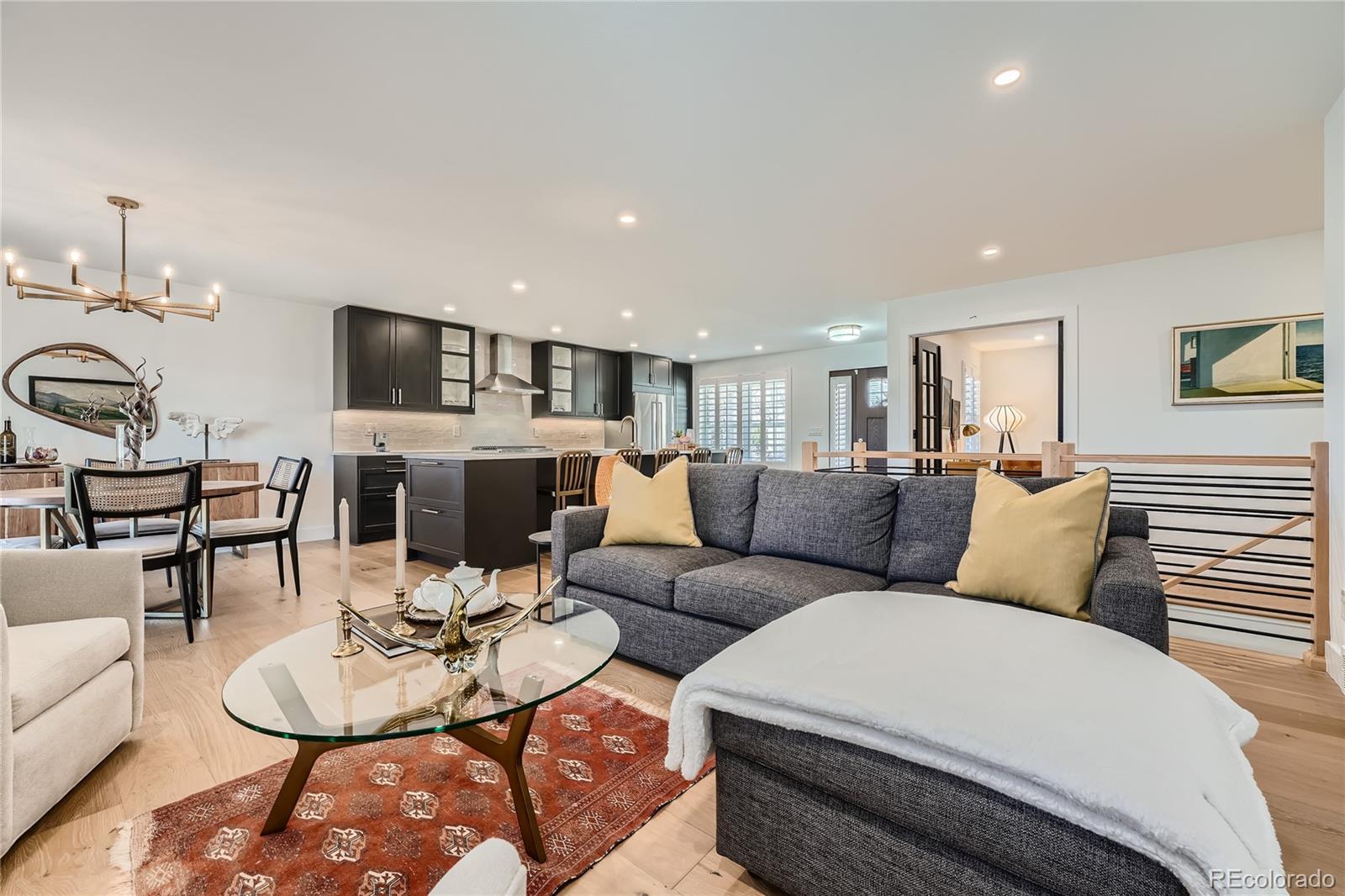 7432 S Monaco Street