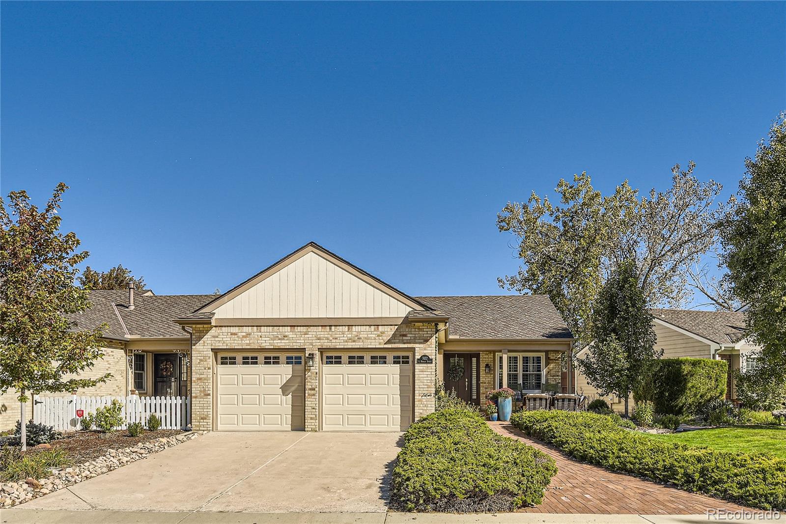 7432 S Monaco Street