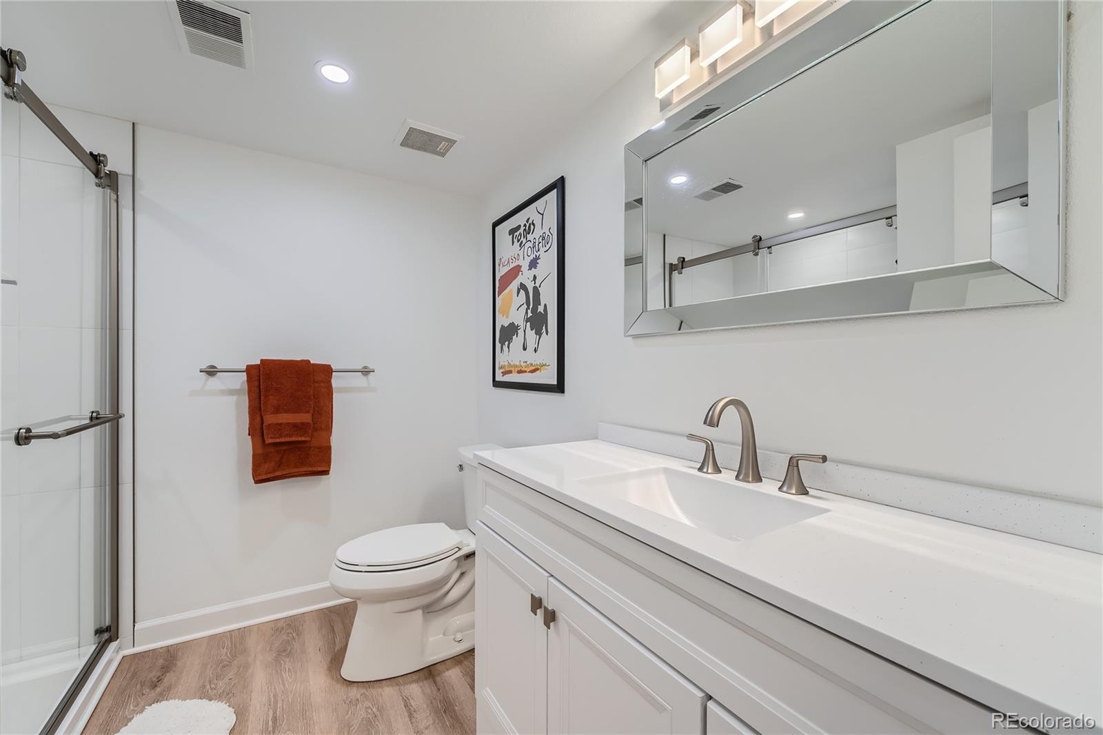 7432 S Monaco Street