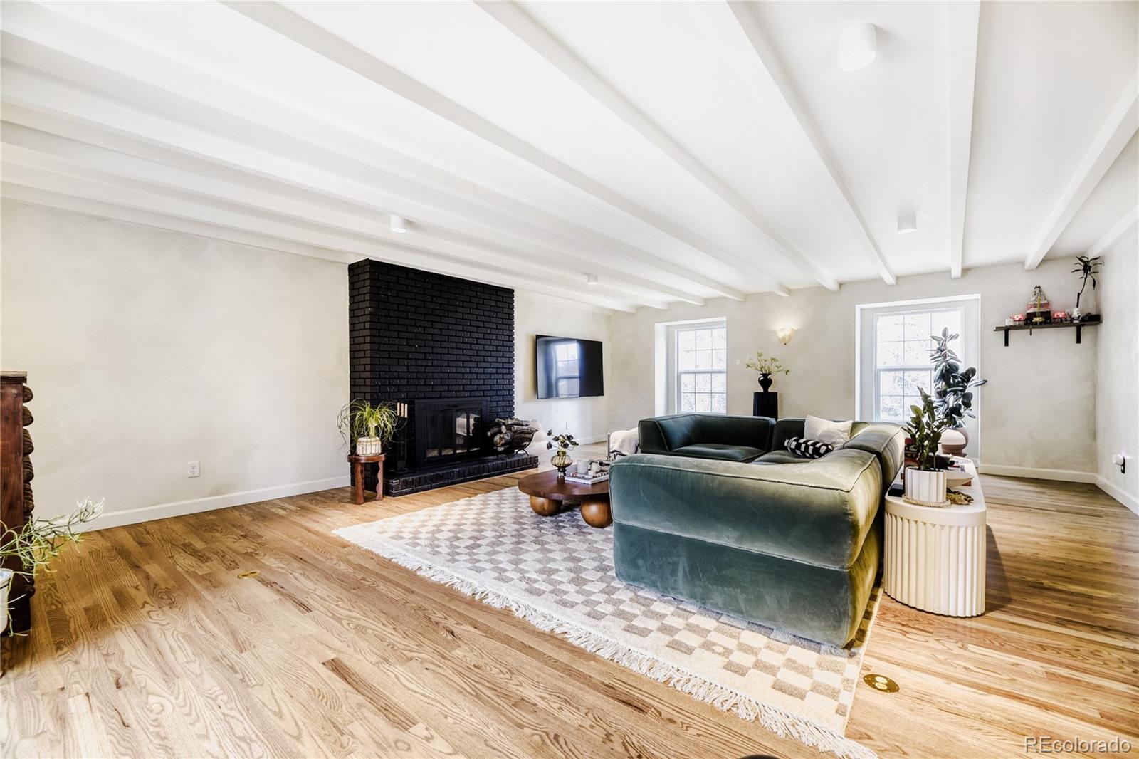 6200 E Jamison Circle S