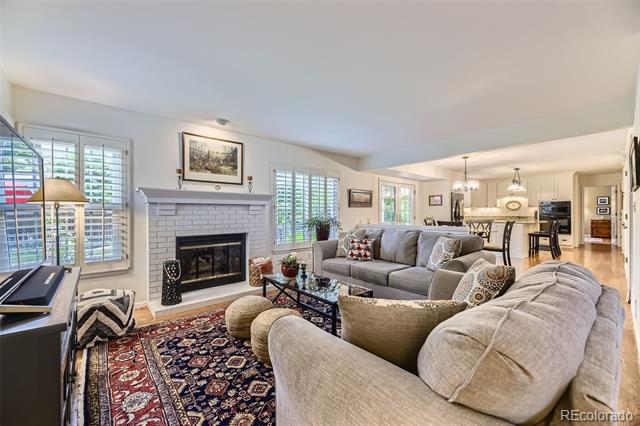 5988 E Jamison Lane
