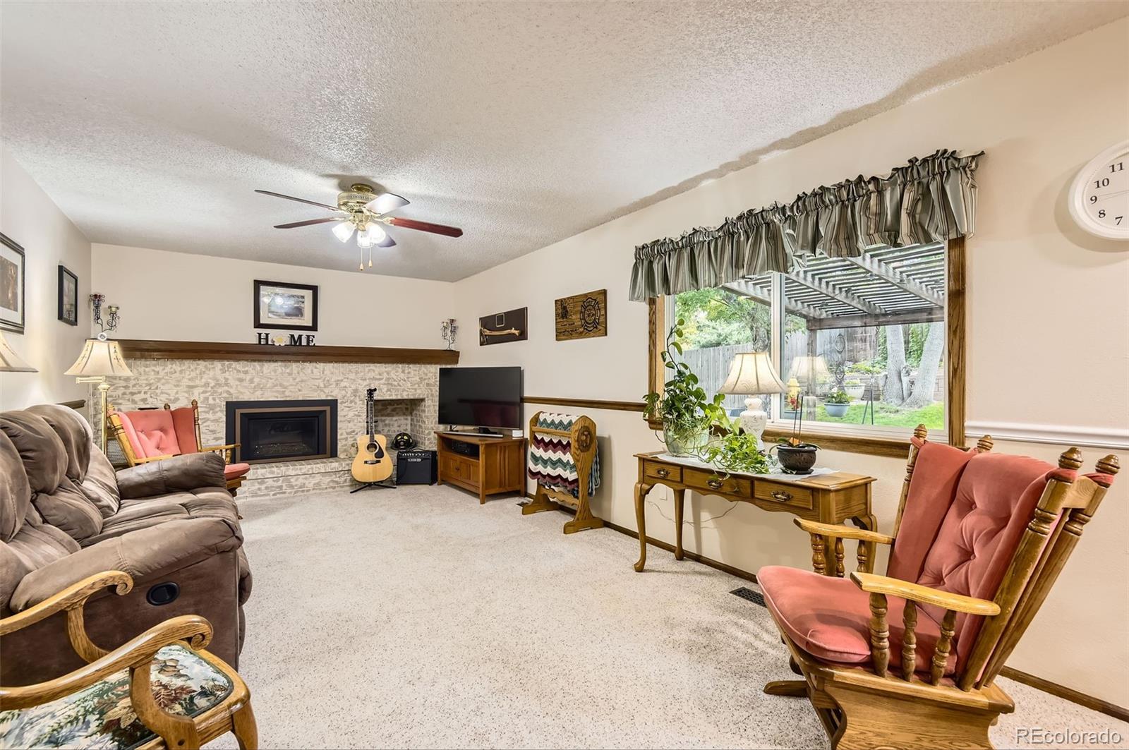 5539 E Briarwood Circle