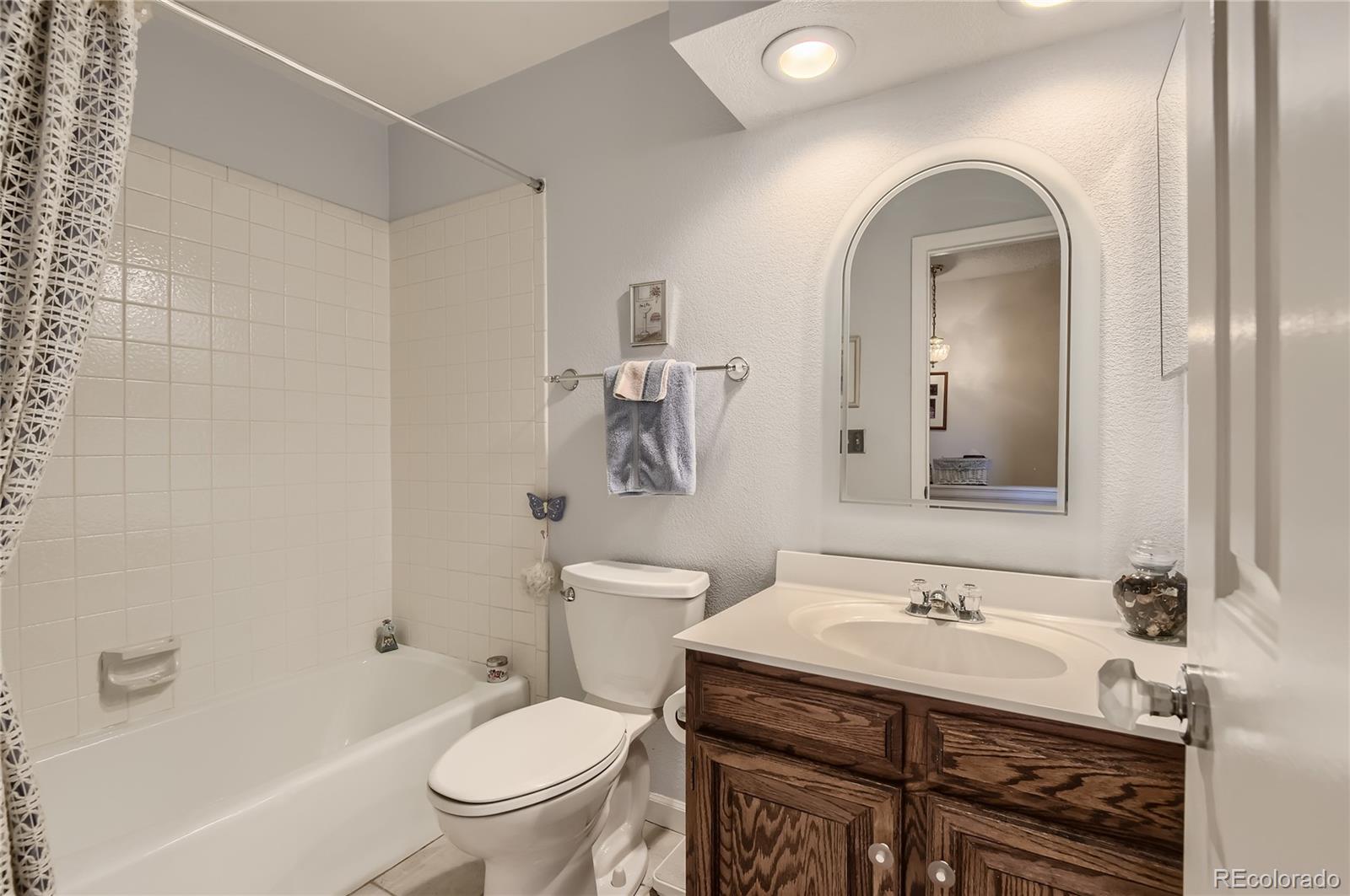 10092 E Aberdeen Avenue