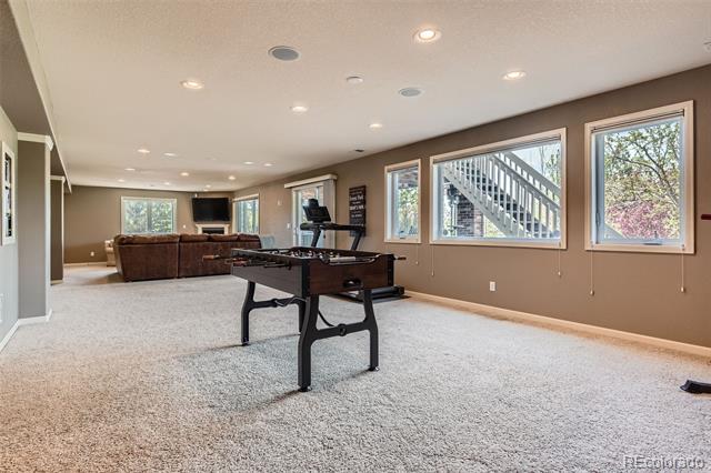 6013 S Kittredge Court