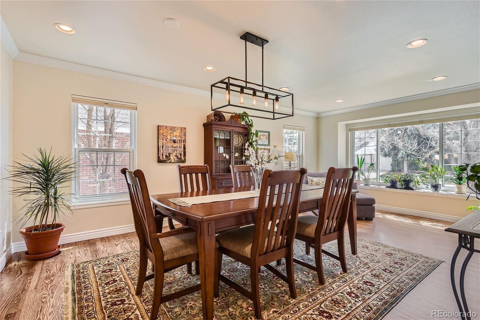 5477 E Hinsdale Place