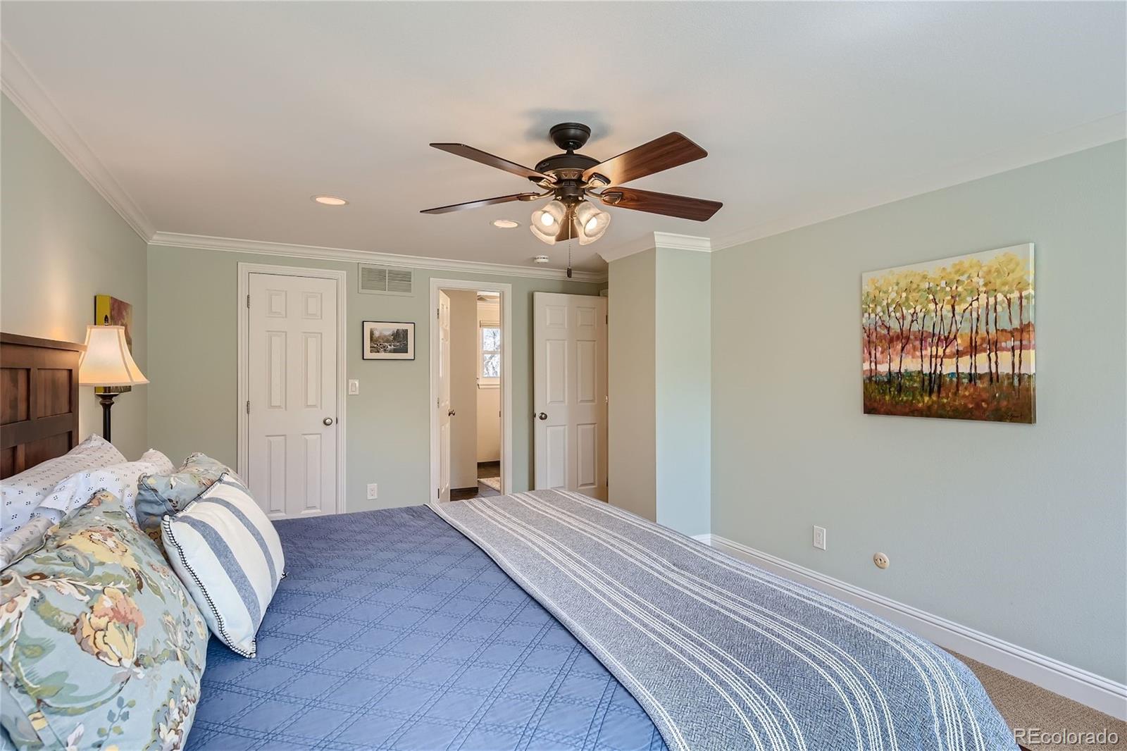 5477 E Hinsdale Place