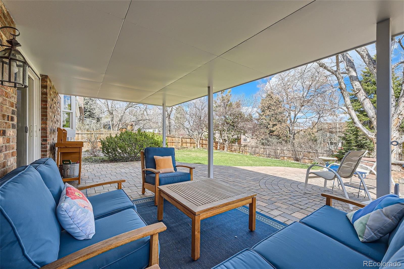 5477 E Hinsdale Place