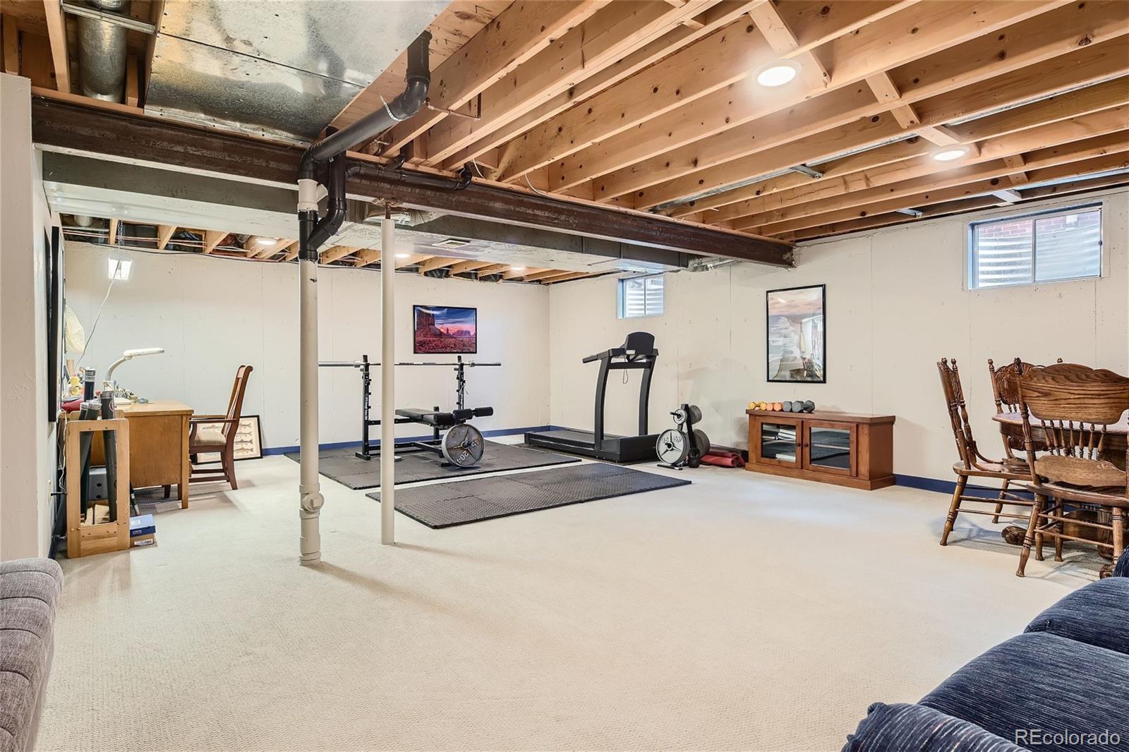 5477 E Hinsdale Place