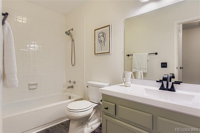 495 Ridgeglen Way