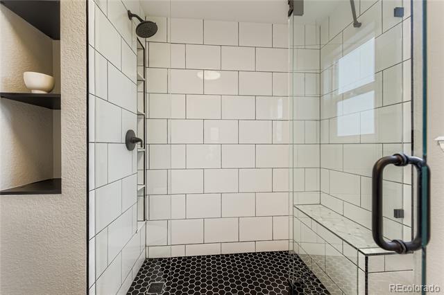 495 Ridgeglen Way