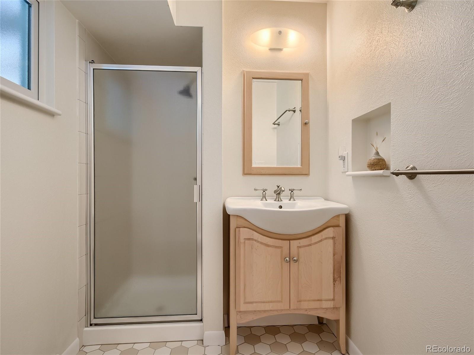 3930 E Costilla Place