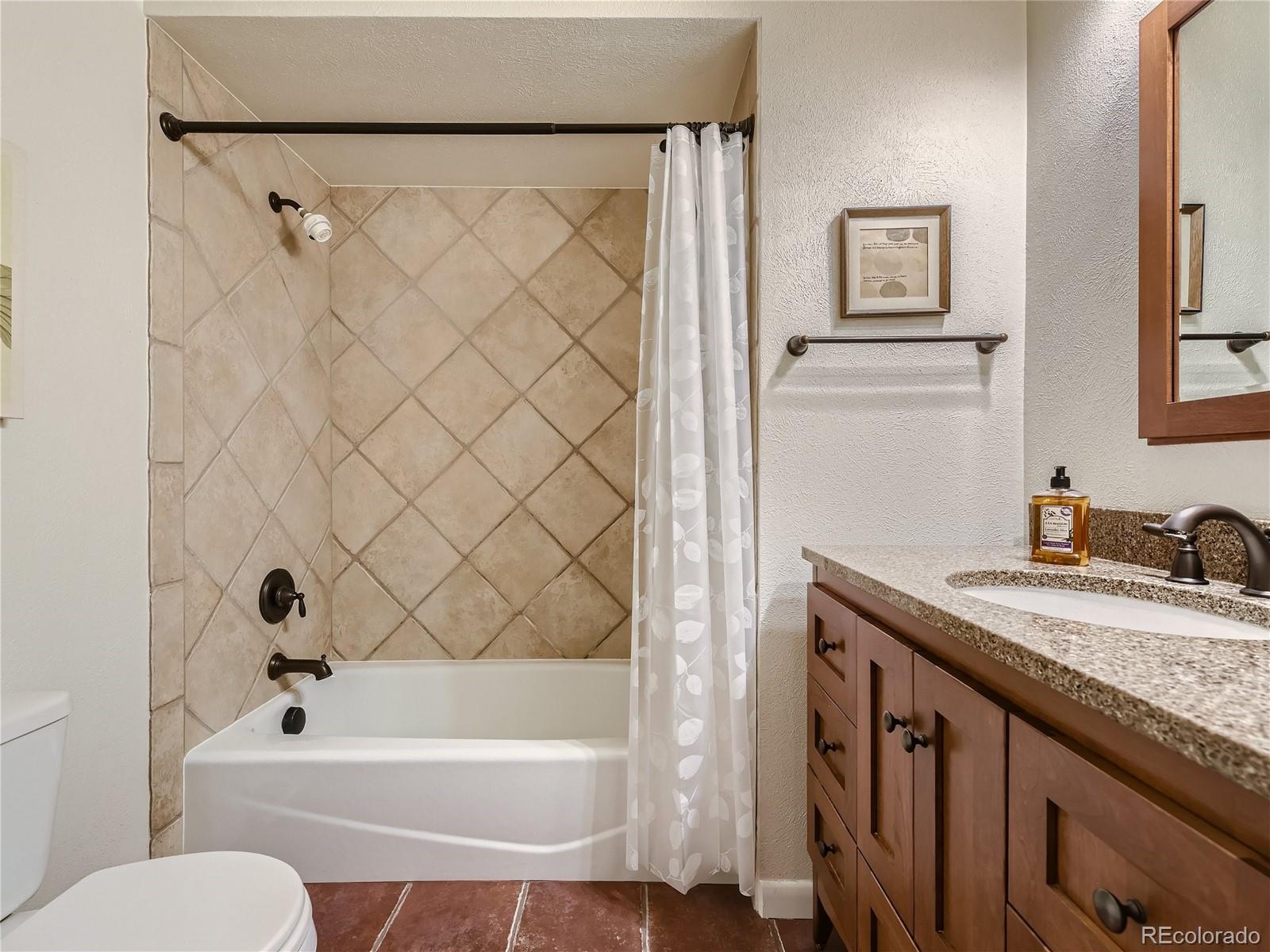 3930 E Costilla Place