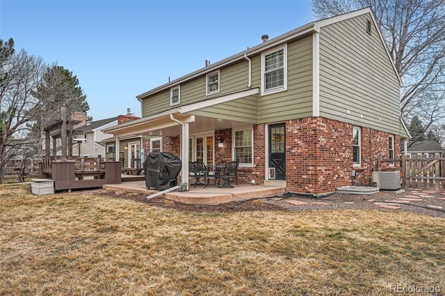 7823 S Locust Court