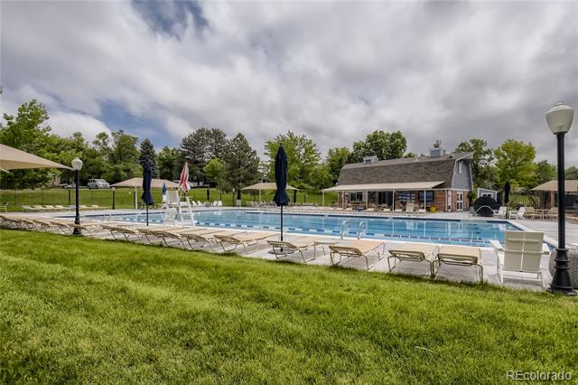 7823 S Locust Court
