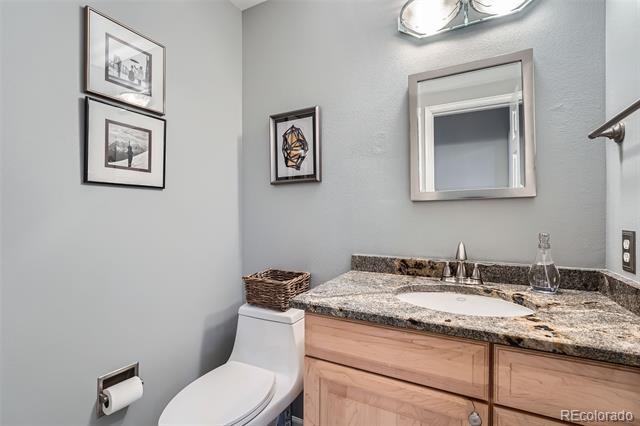 7823 S Locust Court